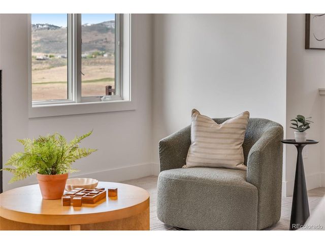 4833 Prairie Vista Dr, Fort Collins, CO 80526
