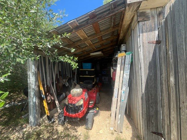707 County Road 426, Purmela, TX 76566