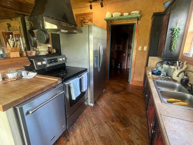 707 County Road 426, Purmela, TX 76566