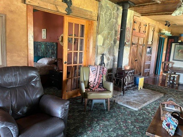 707 County Road 426, Purmela, TX 76566
