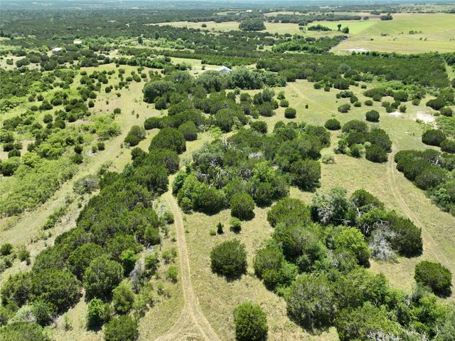 707 County Road 426, Purmela, TX 76566