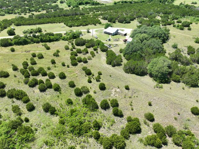 707 County Road 426, Purmela, TX 76566