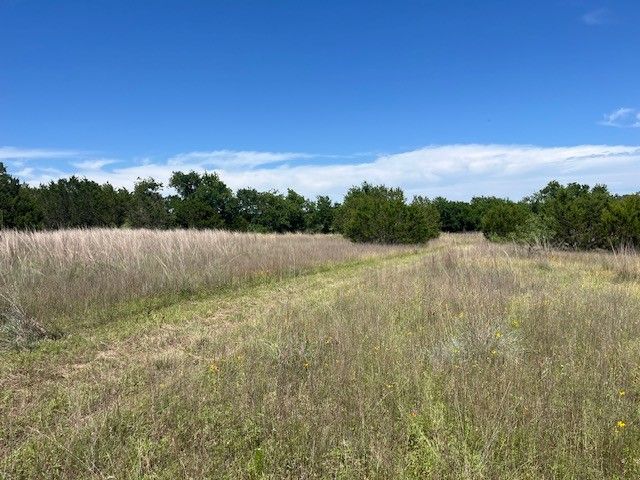 707 County Road 426, Purmela, TX 76566