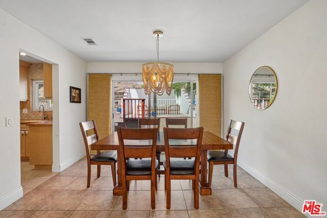 11319 Goleta Street, Sylmar (los Angeles), CA 91342