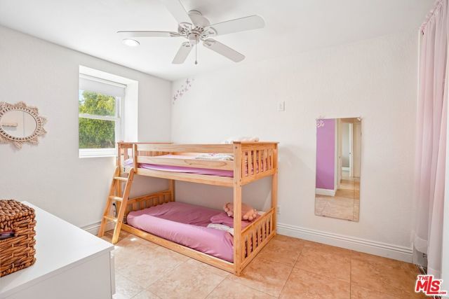 11319 Goleta Street, Sylmar (los Angeles), CA 91342