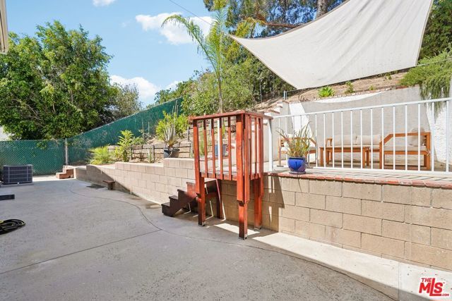 11319 Goleta Street, Sylmar (los Angeles), CA 91342