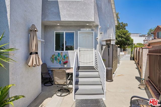 11319 Goleta Street, Sylmar (los Angeles), CA 91342