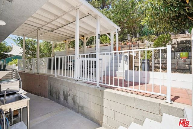 11319 Goleta Street, Sylmar (los Angeles), CA 91342