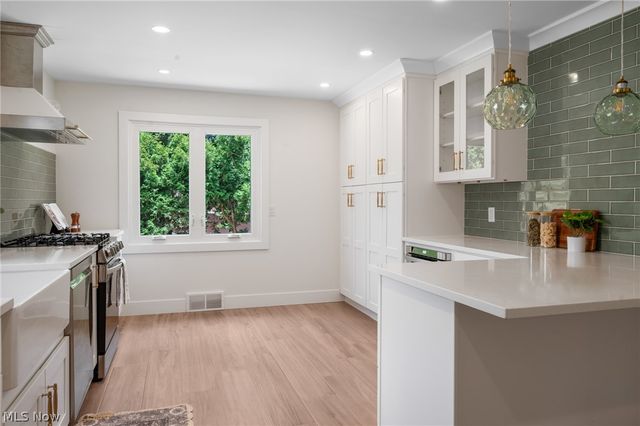 22625 Rye Road, Shaker Heights, OH 44122