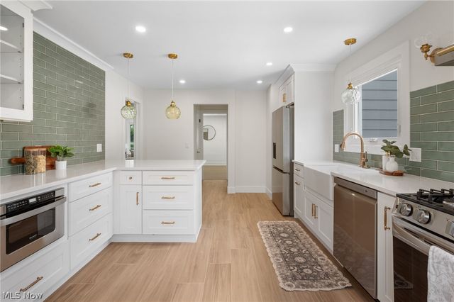 22625 Rye Road, Shaker Heights, OH 44122