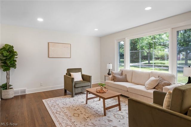 22625 Rye Road, Shaker Heights, OH 44122