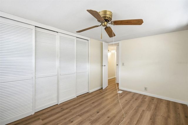 14742 MANDARIN STREET, Tavares, FL 32778