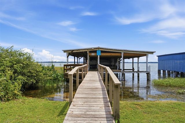 14742 MANDARIN STREET, Tavares, FL 32778