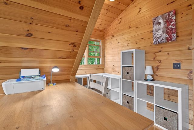 40 Foxfire Lane, Blue Ridge, GA 30513