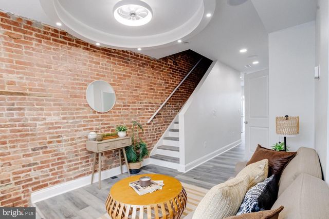 315 N ROBINSON ST, Baltimore, MD 21224