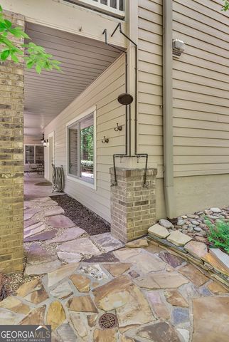 402 Boaters Row, Fair Play, SC 29643