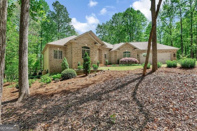 402 Boaters Row, Fair Play, SC 29643
