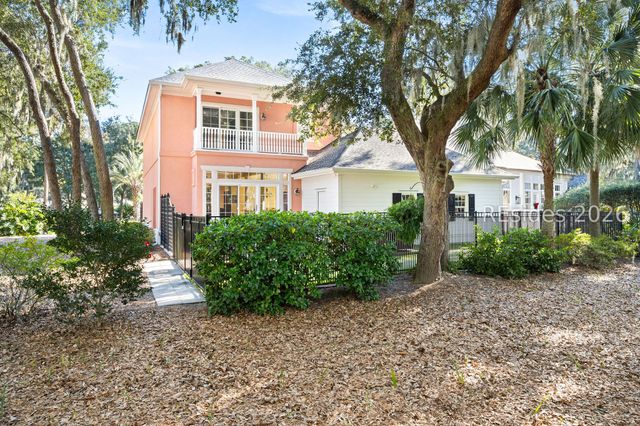 10 Harbour Passage Patio, Hilton Head Island, SC 29926