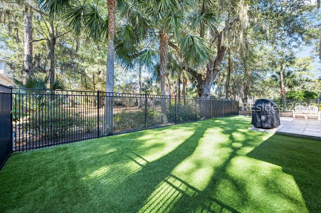 10 Harbour Passage Patio, Hilton Head Island, SC 29926