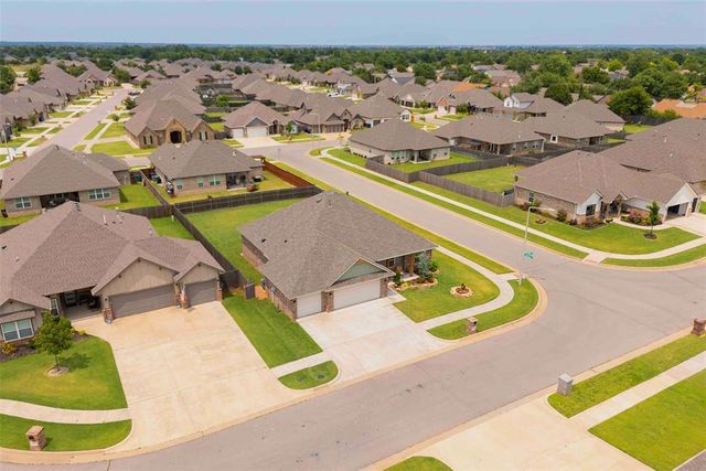 8517 NW 109th Terrace, Oklahoma City, OK 73162