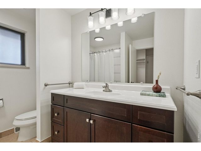 210 Manhattan Dr, Boulder, CO 80303