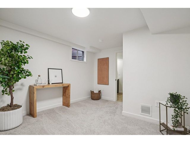 210 Manhattan Dr, Boulder, CO 80303