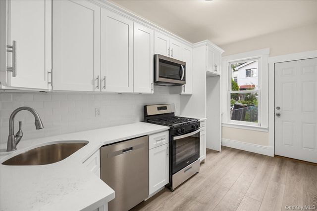 9547 115th Street, Richmond Hill S., NY 11419