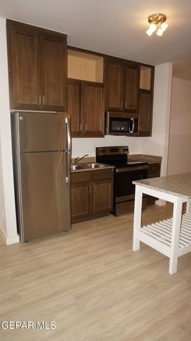 1061 Ranger Street 6, El Paso, TX 79907