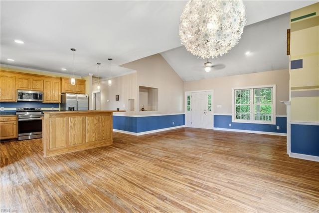 19675 Cross Keys RD, Boykins, VA 23827