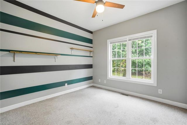 19675 Cross Keys RD, Boykins, VA 23827