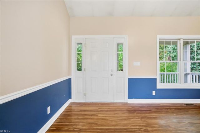 19675 Cross Keys RD, Boykins, VA 23827