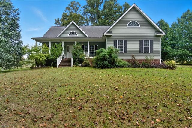 19675 Cross Keys RD, Boykins, VA 23827