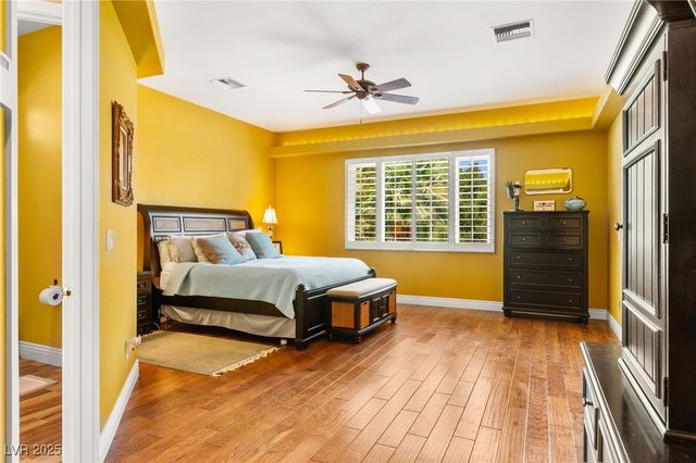 7428 Doe Avenue, Las Vegas, NV 89117