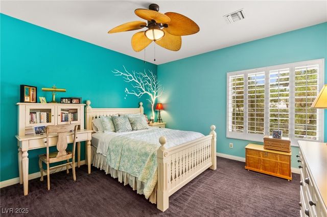 7428 Doe Avenue, Las Vegas, NV 89117