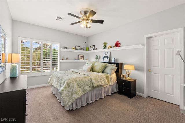 7428 Doe Avenue, Las Vegas, NV 89117