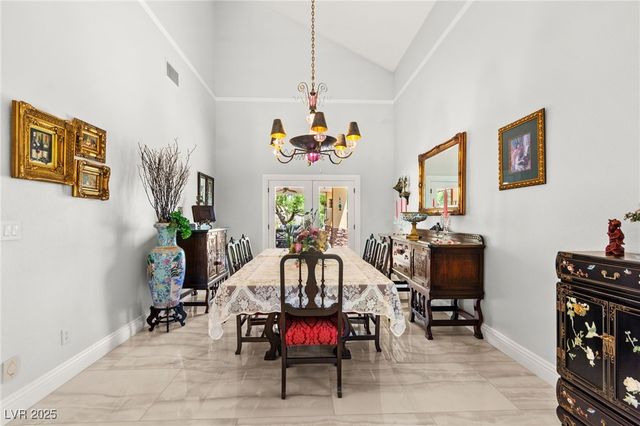 7428 Doe Avenue, Las Vegas, NV 89117