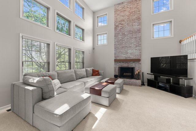 9406 Cadogan Court, Powell, OH 43065