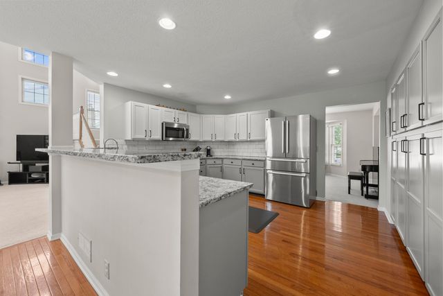 9406 Cadogan Court, Powell, OH 43065