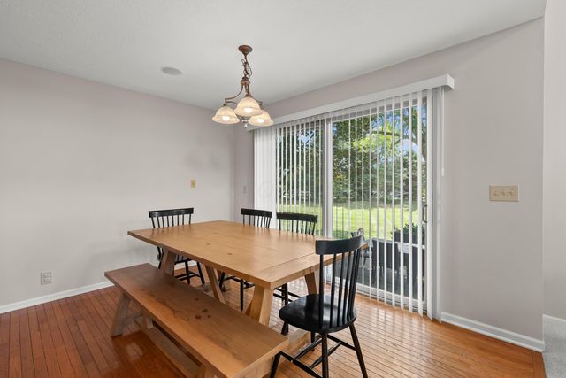 9406 Cadogan Court, Powell, OH 43065