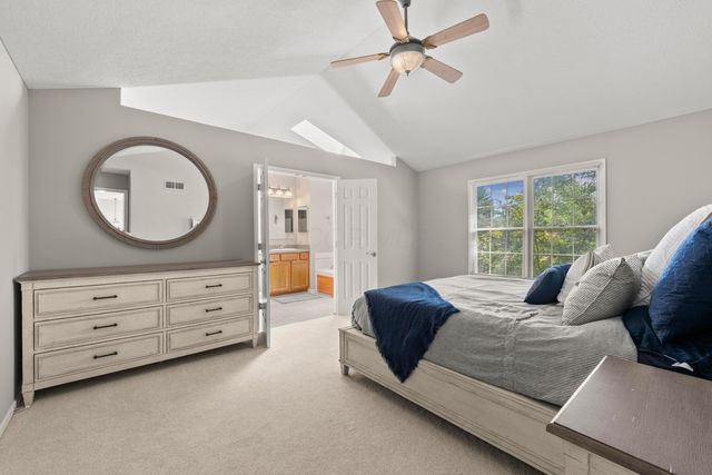 9406 Cadogan Court, Powell, OH 43065