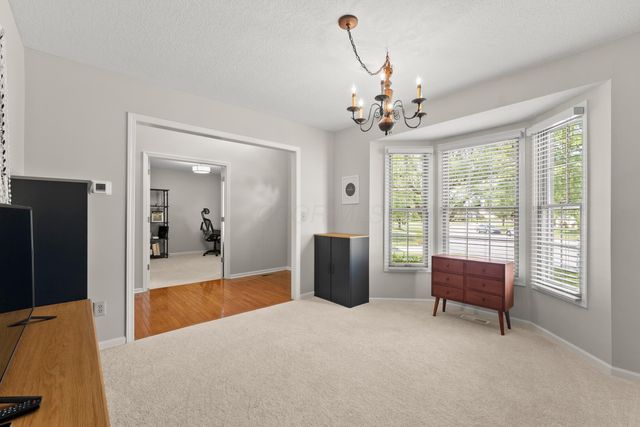 9406 Cadogan Court, Powell, OH 43065