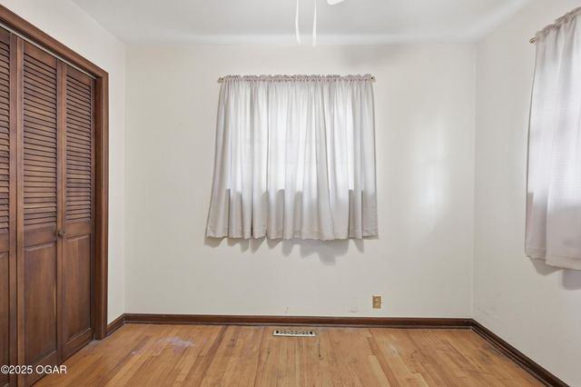 2631 S Minnesota Avenue, Joplin, MO 64804