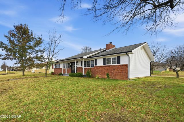 2631 S Minnesota Avenue, Joplin, MO 64804