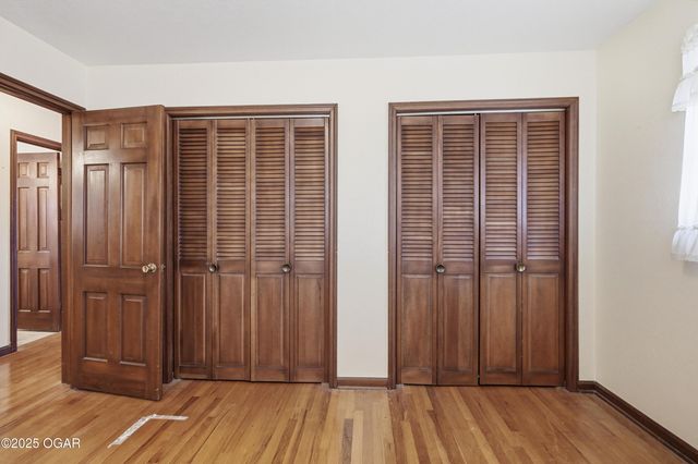 2631 S Minnesota Avenue, Joplin, MO 64804