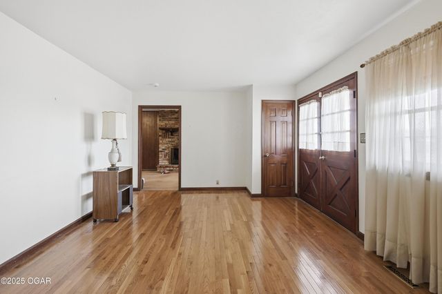 2631 S Minnesota Avenue, Joplin, MO 64804