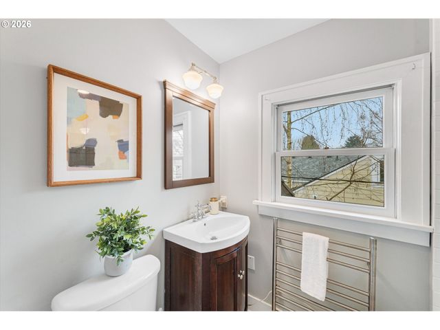 1706 Se Knapp St, Portland, OR 97202