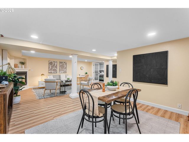 1706 Se Knapp St, Portland, OR 97202