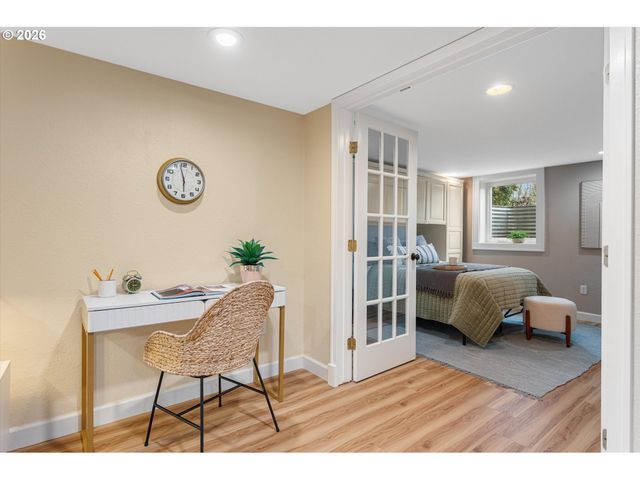 1706 Se Knapp St, Portland, OR 97202