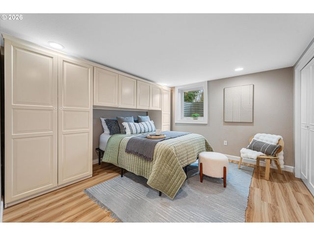 1706 Se Knapp St, Portland, OR 97202