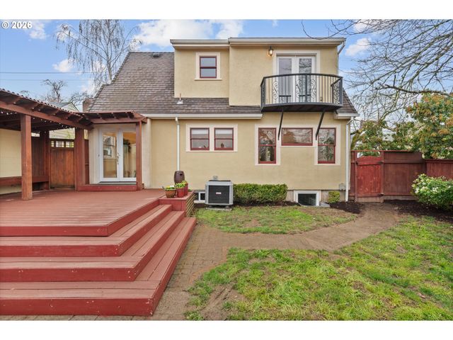 1706 Se Knapp St, Portland, OR 97202